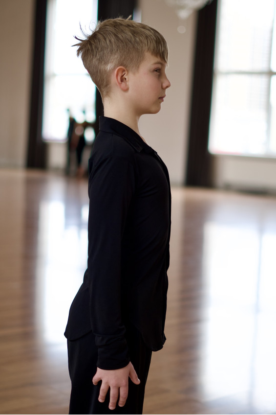 Сорочка R710 для хлопчика, чорний, масло