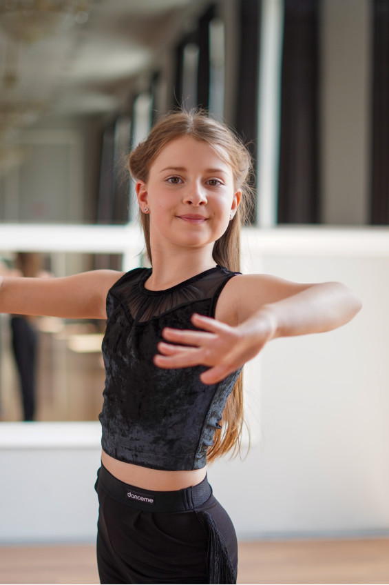 Топ TP921-13C для дівчинки, чорний, бархат, сітка