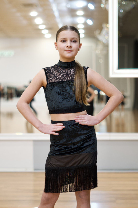 Топ TP937-13C-11 for a girl, Black, velvet, lace