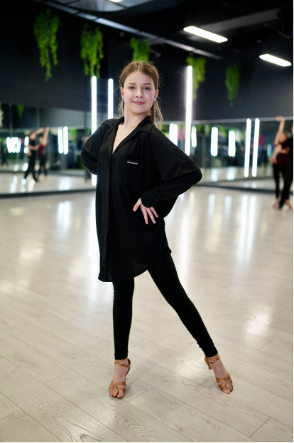 Footless leggings L61-12 for a girl, black, cotton