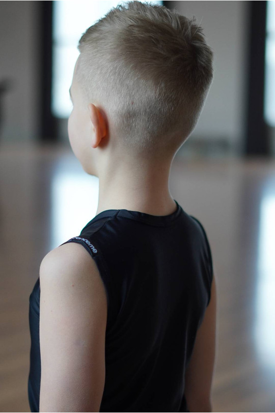 Жилет G696 для мальчика, черный, бифлекс матовый