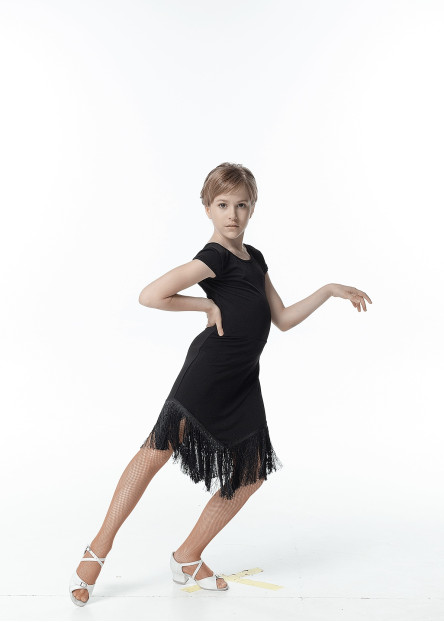 Платье PL260 для девочки, черный, масло, бахрома