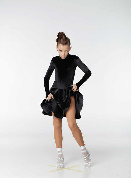 Juvenile dress BS67DR-13# for a girl, Black, velvet