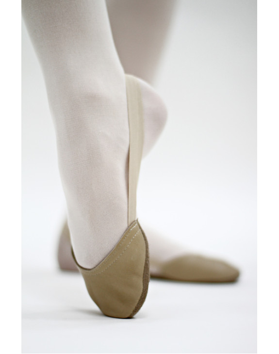Halfshoes Master flesh-colored, leather Budget