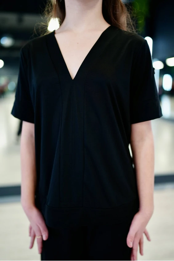 Dance top BL947KR for a girl, black, viscose